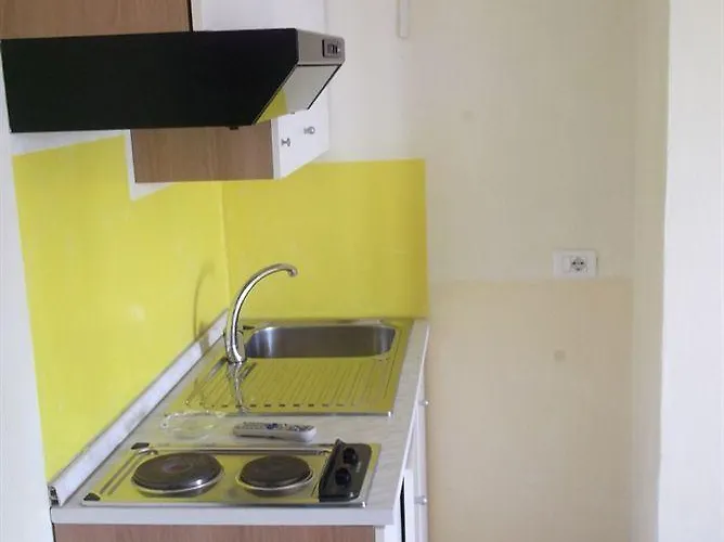 Delle Rose * Torri Del Benaco