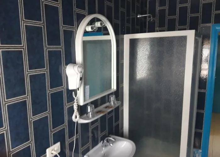 Delle Rose * Torri Del Benaco