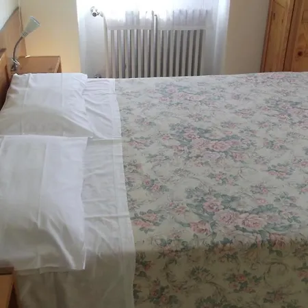 贝拉罗斯住宿加早餐旅馆 酒店 *