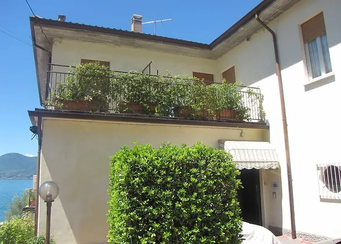 Delle Rose ホテル *