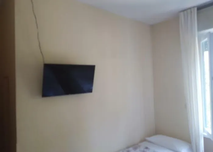 Delle Rose トッリ・デル・ベーナコ